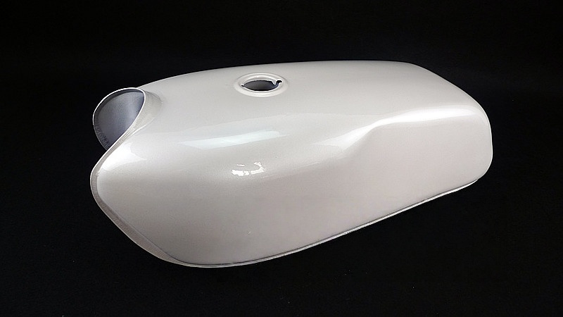 Pearl white fuel tank