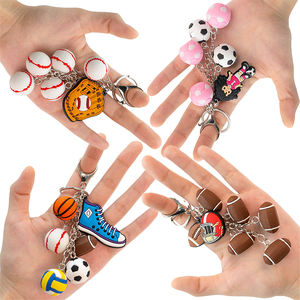 Chaveiros de PVC com Tema Esportivo Multi-Charm, Charms de Beisebol, Futebol e Basquete, Chaveiros Duráveis e Flexíveis para Acessórios de Uso Diário - Product Image 1