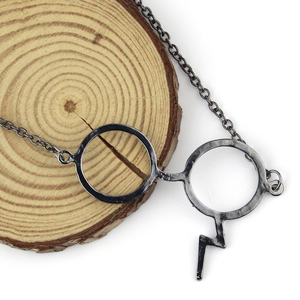 Mode bijoux HP Lunettes Collier Geek foudre cicatrices populaire pistolet noir plaqué collier - Product Image 4