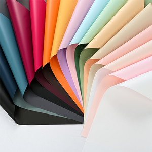 Bouquets <span class=keywords><strong>de</strong></span> fleurs <span class=keywords><strong>de</strong></span> fleuriste papier d'emballage papier d'emballage cadeau multicolore papier d'emballage étanche double face en gros - Product Image 3