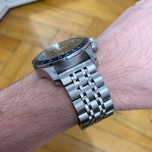 Bracelet intelligent à sept rangées de 20 mm, 22 mm, 14 couleurs, bracelet en acier inoxydable de luxe pour montres Samsung, <span class=keywords><strong>HUAWEI</strong></span>, Amazfit, Garmin - Product Image 4
