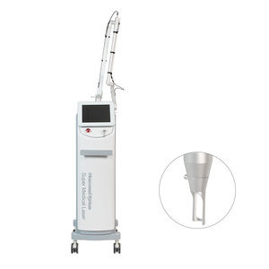 Sistema Láser de Picosegundos de Alta Potencia con Pantalla Táctil de 10.4 Pulgadas y Refrigeración por Agua para Aclaramiento de la Piel y Cuidado Facial Profesional - Product Image 2
