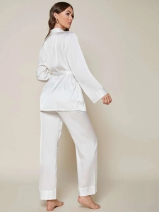 King Young <span class=keywords><strong>elegante</strong></span> blanco sólido satén chal cuello cinturón manga larga bata y pantalones señoras ropa de noche conjuntos pijama mujeres - Product Image 3