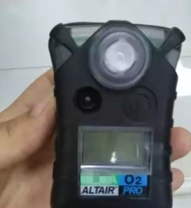 Analizador de Gases Portátil Altair Pro con Sensor Electroquímico para CO, Solución de Calidad de Exportación para 13 Gases Peligrosos, para Uso en Laboratorios y Hogares - Product Image 4