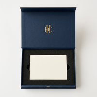 Boîte cadeau rigide magnétique orientée PPWR personnalisée avec logo OEM, emballage en carton recyclable
