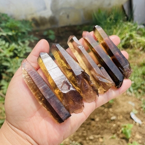 Points de cristal de quartz fumé de roche naturelle en gros Cristal de guérison brut - Product Image 3