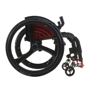Fauteuil roulant manuel pliable léger en fibre de carbone Divous 8806, capacité 150 kg, frein en U, utilisation intérieure, certifié CE, garantie 1 an - Product Image 2