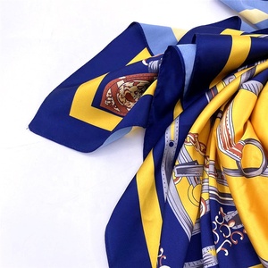 Nuovo Disegno di Stampa Digitale di Colore <span class=keywords><strong>Rosa</strong></span> di Lusso Soft Touch Donna Personalizzata Piazza 100% Raso Di <span class=keywords><strong>Seta</strong></span> Della Sciarpa del Hijab - Product Image 4