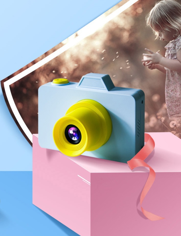 Feliztrip NBSC201 Kids Camera With 1100mah battery and 16g card and reader