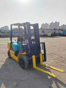 رافعة شوكية كوماتسو صغيرة بحمولة <span class=keywords><strong>3</strong></span> أطنان ذات جودة أصلية تباع في جميع أنحاء العالم - Product Image 2