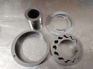 مضخة شحن متوافقة مع 90R180 90L180 مضخة تروس هيدروليكية متوافقة مع سوير دانفوس - Product Image 4