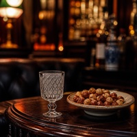 60ml Kristalheldere shotglaasje van sodakalkglas met steel, groothandel barartikelen voor likeurstasting, hotel, restaurant