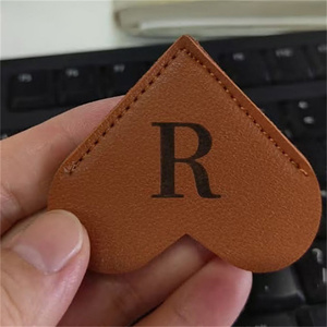 <span class=keywords><strong>Segnalibro</strong></span> in Pelle a Forma di Cuore, Angolare per Libri, Carino e Promozionale - Product Image 5