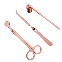 Ensemble d'accessoires pour bougies en gros : Coupe-mèche, Allume-bougie électrique USB avec logo et Extincteur pour bougies et barbecue