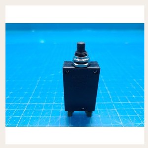 E-T-A 2-5700-IG1-K10-DD 2-5700-IG1-K10-DD 15A - Product Image 5