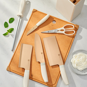 Ensemble de couteaux Zwilling Now Pro 7 pièces en acier inoxydable titane antibactérien avec ciseaux - Product Image 2