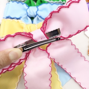 Jepit Rambut Buatan Tangan Khusus untuk Anak Perempuan, Aksesoris Grosir Pabrik dengan Ekor Panjang dan Pinggiran Jahitan Bulan, Terbuat dari Poliester Grosgrain - Product Image 2