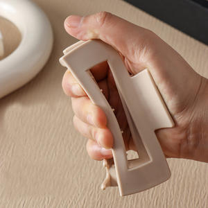 Fermaglio per capelli in Silicone flessibile pieghevole in gomma morbida - Product Image 1