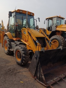 JCB 3CX, opción de segunda mano, retroexcavadoras de ruedas en buen estado con componentes centrales, motor bomba - Product Image 2