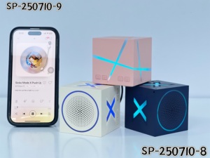 RGB <span class=keywords><strong>Cube</strong></span> Bluetooth Loa 6W Di Động Âm Thanh Không Dây Hộp Với TF Khe Cắm Thẻ FM Đài Phát Thanh TWS AUX Đèn LED Đầy Màu Sắc <span class=keywords><strong>Mini</strong></span> Âm Thanh Hộp - Product Image 6