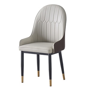 <span class=keywords><strong>Silla</strong></span> de comedor nórdica <span class=keywords><strong>barata</strong></span> al por mayor, <span class=keywords><strong>silla</strong></span> de comedor <span class=keywords><strong>ligera</strong></span> con patas doradas, <span class=keywords><strong>silla</strong></span> de cuero minimalista para restaurante - Product Image 1