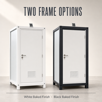 Cabine de toilette portable noire et blanche avec porte simple et grille de ventilation