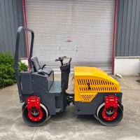 Rouleau compresseur vibrant à double tambour avec moteur Changchai EPA, 2,5 tonnes, 70 Hz de vibration, pompe hydraulique Eaton, équipement de construction