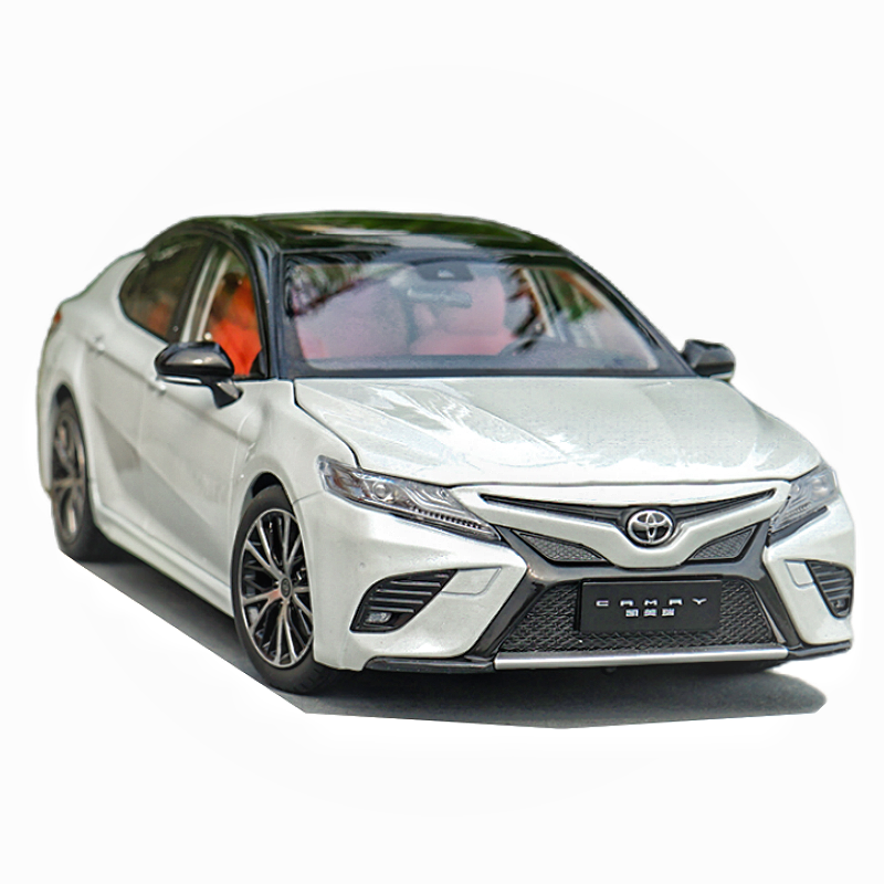 Camry 1:18รถโตโยต้าอัลลอยด์แบบหล่อขึ้นรูปด้วยความร้อน Camry โมเดลรถแบบดึงออกประตูโชว์คอลเลกชันทำจากโลหะ