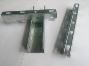 CE chứng nhận thép mạ kẽm thành phần Keel ánh sáng <span class=keywords><strong>t</strong></span>ùy chỉnh thiế<span class=keywords><strong>t</strong></span> kế hiện đại cho các bức <span class=keywords><strong>t</strong></span>ường phân vùng và Trần Nhà Trần <span class=keywords><strong>t</strong></span> lưới - Product Image 3