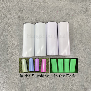 Vente en gros de gobelet blanc à double paroi en acier inoxydable de 20oz à sublimation à changement de couleur pour vinyle pour presse à chaud de transfert par sublimation - Product Image 5