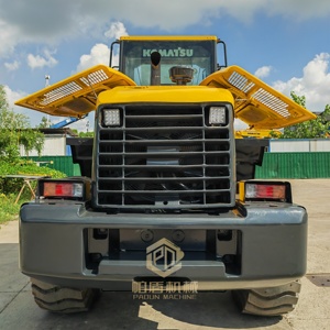 Chargeuse sur pneus Komatsu WA320 d'occasion, chargeuse frontale, équipement de construction lourd - Product Image 3