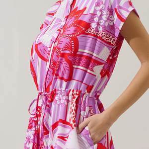 Mono corto de lujo con estampado playero, cuello redondo, cintura ajustada y botones, diseño con cantidad mínima de pedido, 100% rayón. - Product Image 4