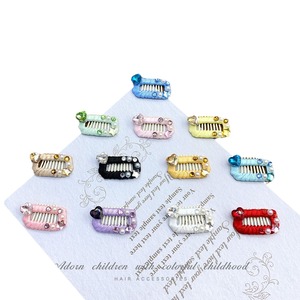 Accessoires de cheveux de chien en diamant coloré avec nœud papillon fait à la main Mini Pet <span class=keywords><strong>BB</strong></span> Clip - Product Image 1