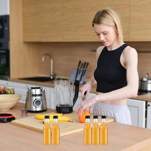 Bouteilles de shot en plastique vides pour vin et boissons légères, 25/30/50/100/150/180 ml, vente en gros - Product Image 5