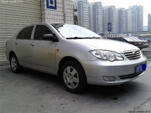 Voiture d'occasion haut de gamme BYD <span class=keywords><strong>F3</strong></span> 2013, économique en carburant pour les trajets quotidiens, stock limité à prix ultra-bas - Product Image 4