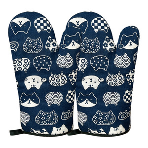 Guantes de horno de algodón de tamaño estándar con diseño impreso y aislamiento térmico para hornear y usar en el horno - Product Image 3