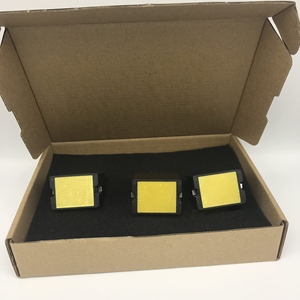 Accessoires de tête de <span class=keywords><strong>taser</strong></span> à cartouche de choc, promotionnels en gros, pour lancement, corps en plastique tactique, lumière jaune haute luminosité, Super X26 - Product Image 5