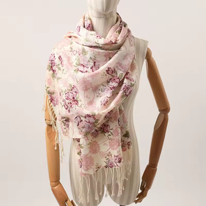 Bufanda Floral Boho de Lujo Premium, Rosa y Crema, Azul Cielo, Chal Suave Tejido con Estampado Botánico, Venta al Por Mayor OEM - Product Image 4