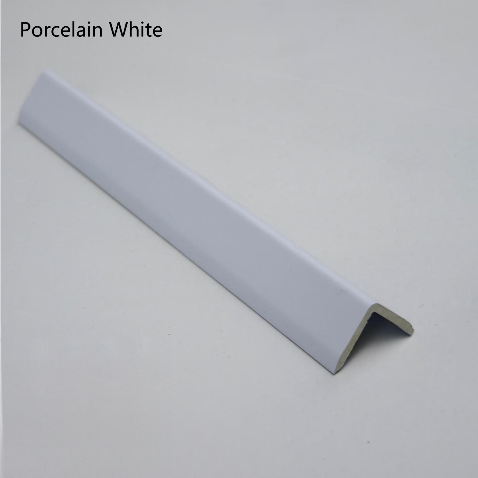 Blanc porcelaine