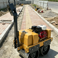 Compacteur à double tambour de 3 tonnes avec système de refroidissement fiable pour un travail continu
