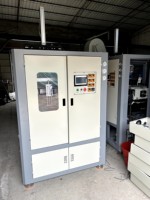 Machine de moulage par soufflage automatique de bouteilles PET 2 cavités 1800bph