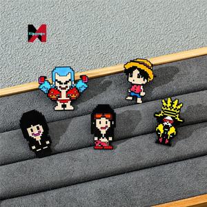 Broche de Aleación de <span class=keywords><strong>Metal</strong></span> con Diseño de <span class=keywords><strong>Pixel</strong></span> <span class=keywords><strong>Art</strong></span> de Dibujos Animados, Insignia de Una Pieza - Product Image 4