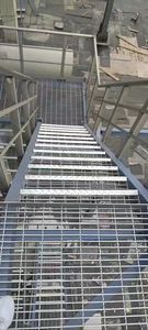 Grille en acier galvanisé à chaud pour plateforme industrielle, pour passerelle de tuyauterie d'équipement - Product Image 2