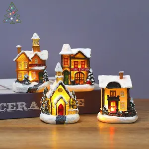 Vente en gros Décorations personnalisées Polyresin Craft cadeaux Custom  résine Christmas Village Maisons modèle Bâtiment miniature avec LED feux  carrousel - Chine VILLAGE de Noël À DEL et maison de Noël à