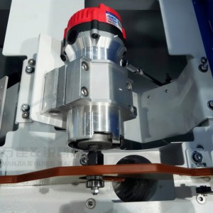 Venta <span class=keywords><strong>de</strong></span> Fábrica en China: Máquina <span class=keywords><strong>de</strong></span> Enchapado <span class=keywords><strong>de</strong></span> Cantos Automática <span class=keywords><strong>de</strong></span> Alta Velocidad WF902 para Muebles <span class=keywords><strong>de</strong></span> PVC y Madera - Product Image 6