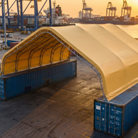 Abri métallique conteneurisé A-Frame à double treillis en PVC de 900 g, grande portée, sans fondation, résistant au vent, personnalisé pour le stationnement de voitures et la logistique