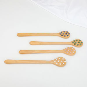 <span class=keywords><strong>Percussor</strong></span> Corporal Portátil com Cabo de Madeira de Faia e Massageador de Acupressão de Quartzo Rosa com Contas de Cristal Natural para Massagem Corporal Completa - Product Image 4