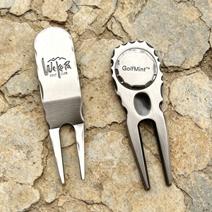 Herramienta de Reparación de Divots de Golf Personalizada, Hecha a Mano, de Aleación de Zinc, con <span class=keywords><strong>Marcador</strong></span> de Bola Magnético, Regalo de Golf, Venta al Por Mayor de Fábrica - Product Image 1