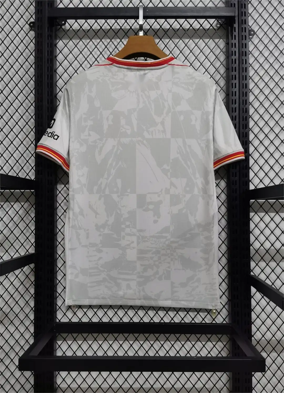 Nuovo ingrosso 24 25 magliette da tifoso di calcio originale maglia da calcio Design personalizzato maglia da uomo retrò maglia da calcio