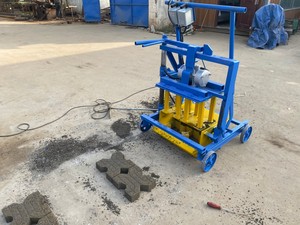 QT40-3C nhà sử dụng máy làm gạch bê tông di động nhỏ - Product Image 4